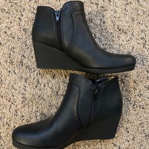 life stride wedge boots 7.5